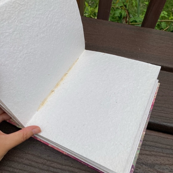 NWT Vintage Handcrafted Nepalese Lokta Tree Paper Purple Green Cover Sketchbook - Picture 14 of 16